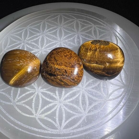 Tiger Eye Crystals Tumbled‎ Stones Set of Three (#3) - Picture 7 of 14